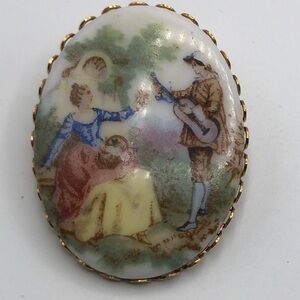 Vintage Victorian Brooch Oval Romantic Porcelain Cabochon Gold tone frame